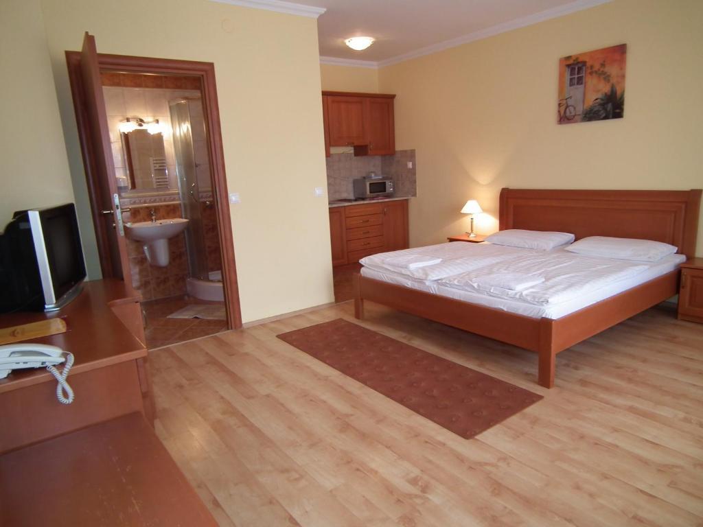 Hotel Jarja Hajdúszoboszló Zimmer foto